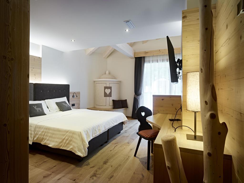 Hotel Belvedere Srl Fai della Paganella Room photo